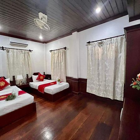Villa Vieng Sa Vanh Hotel 루앙프라방 외부 사진