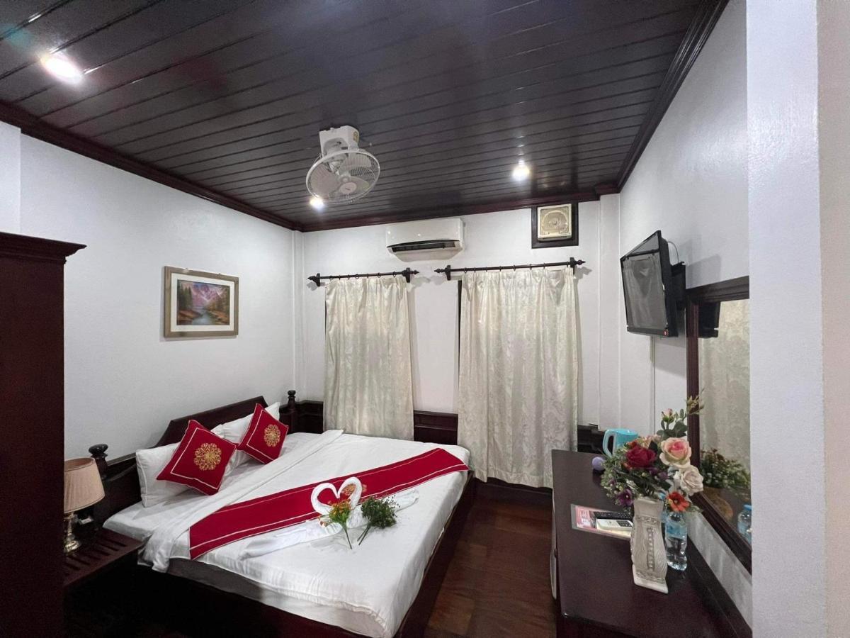 Villa Vieng Sa Vanh Hotel 루앙프라방 외부 사진