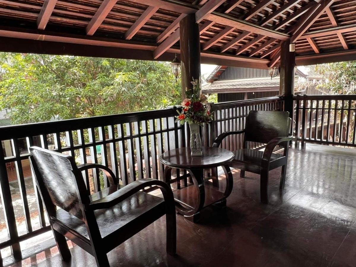 Villa Vieng Sa Vanh Hotel 루앙프라방 외부 사진
